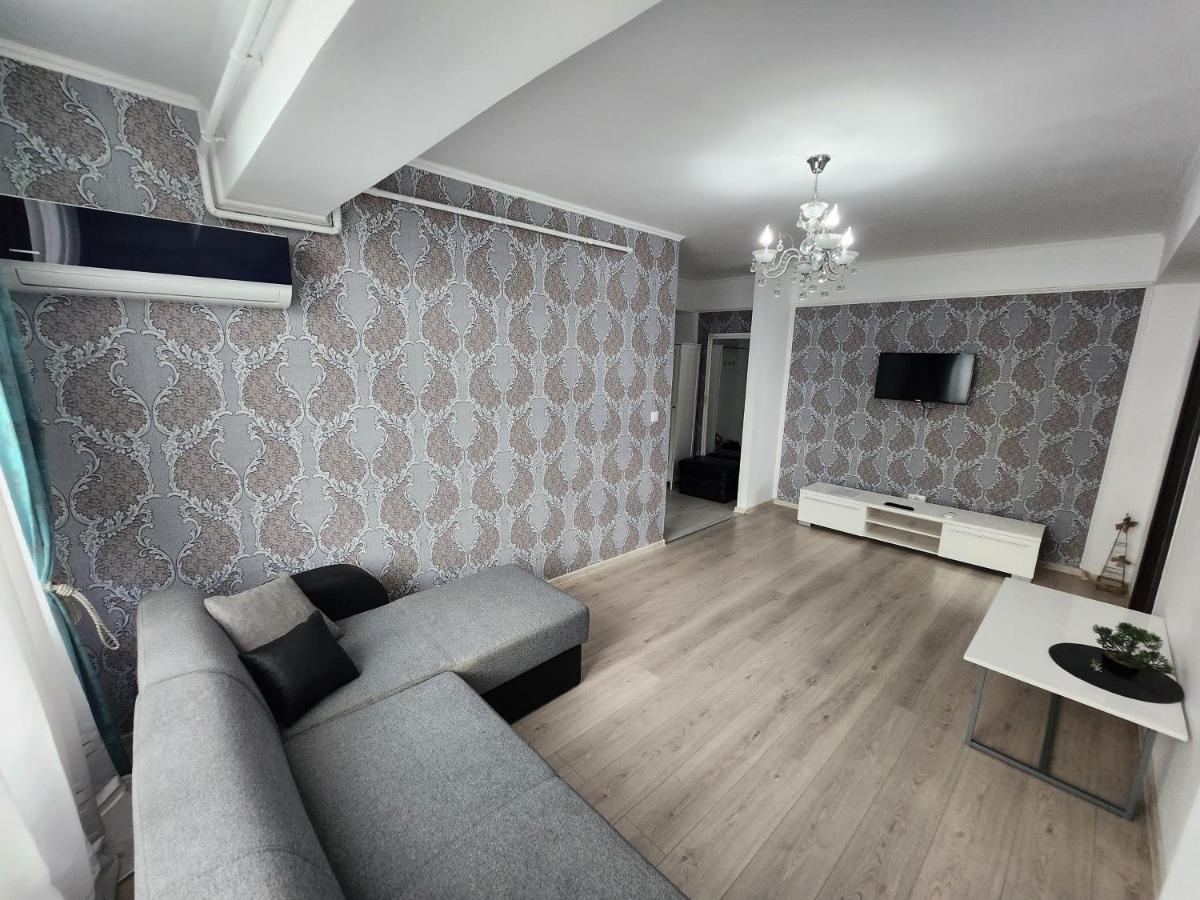 Boutique City Retreats Apartments Iasi Luaran gambar