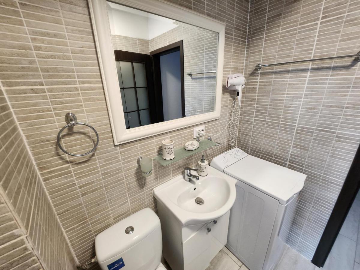 Boutique City Retreats Apartments Iasi Luaran gambar
