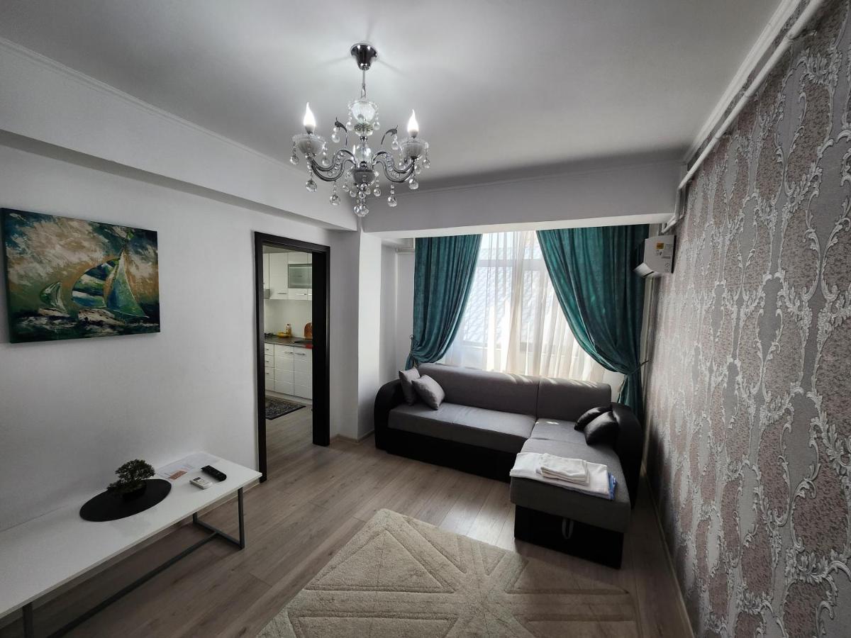 Boutique City Retreats Apartments Iasi Luaran gambar