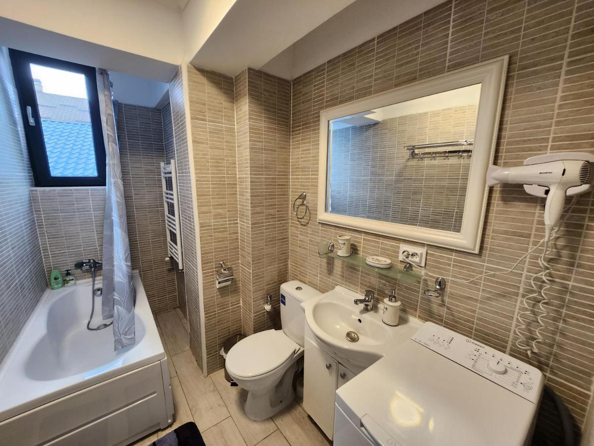 Boutique City Retreats Apartments Iasi Luaran gambar